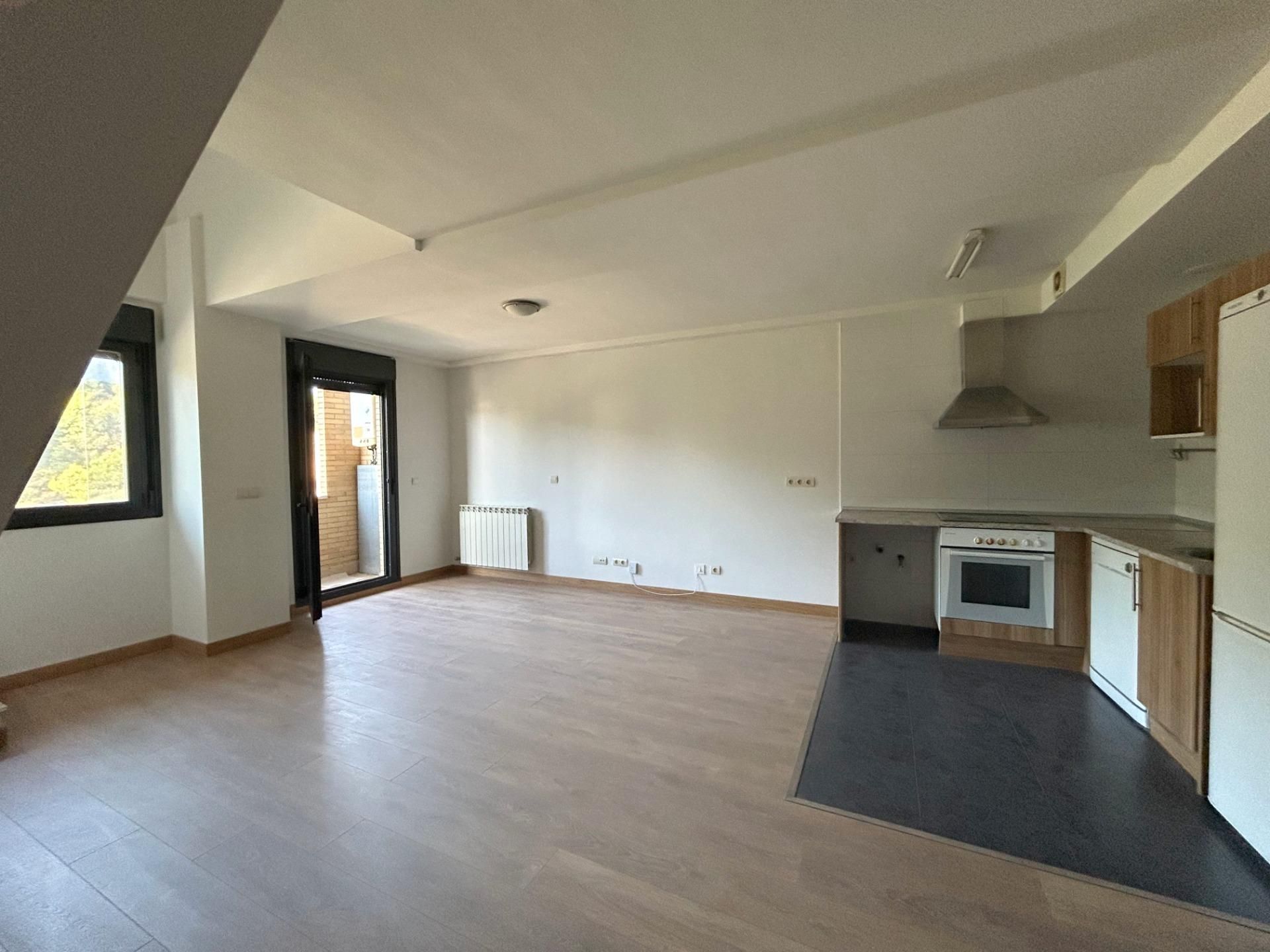 Dúplex en venta en Tudela con Calefacción, Parquet y Terraza
