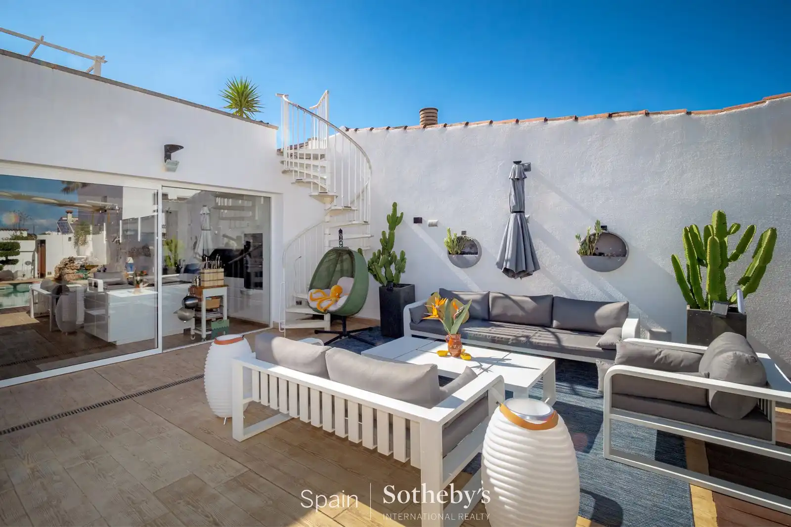 Casa con piscina in vendita a Carrer Montgrí, imagen 3