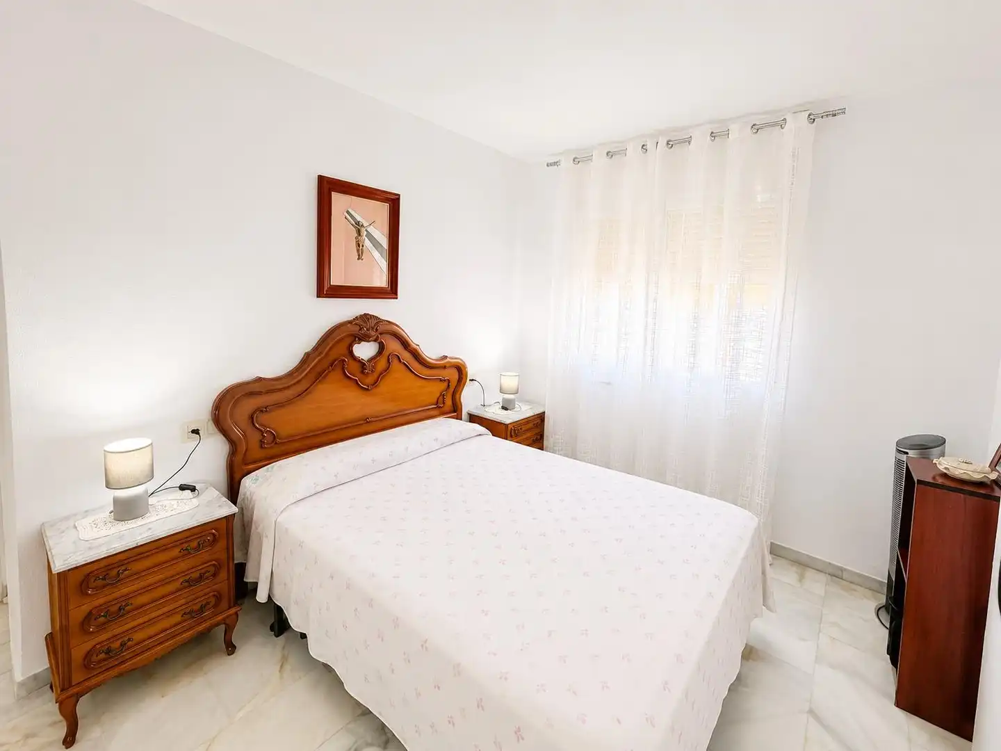 Bedroom of Flat for sale in Benalmádena  with Air Conditioner, Terrace and Furnished