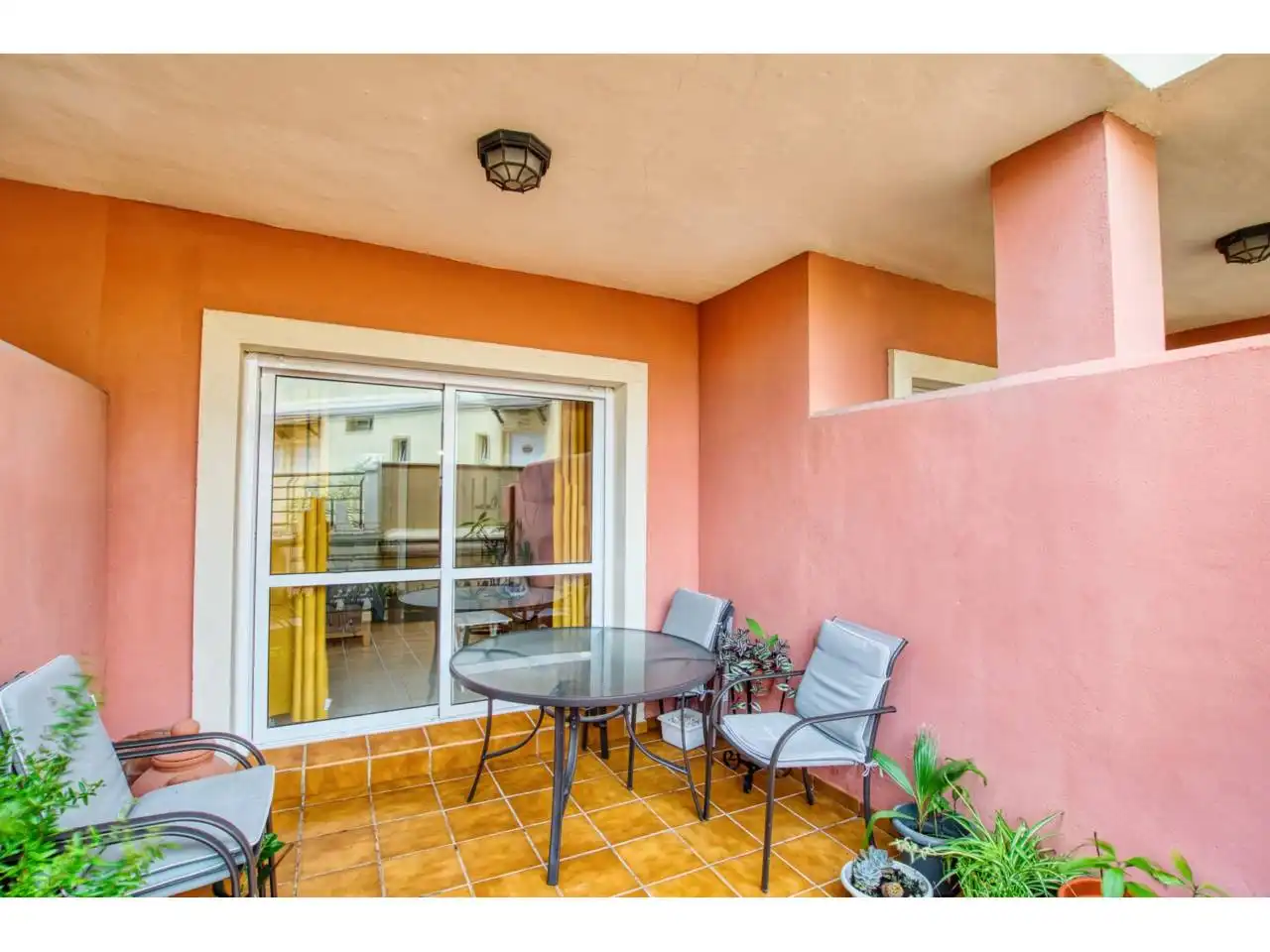 Terraza de Piso en venta en Rincón de la Victoria con Terraza y Piscina comunitaria