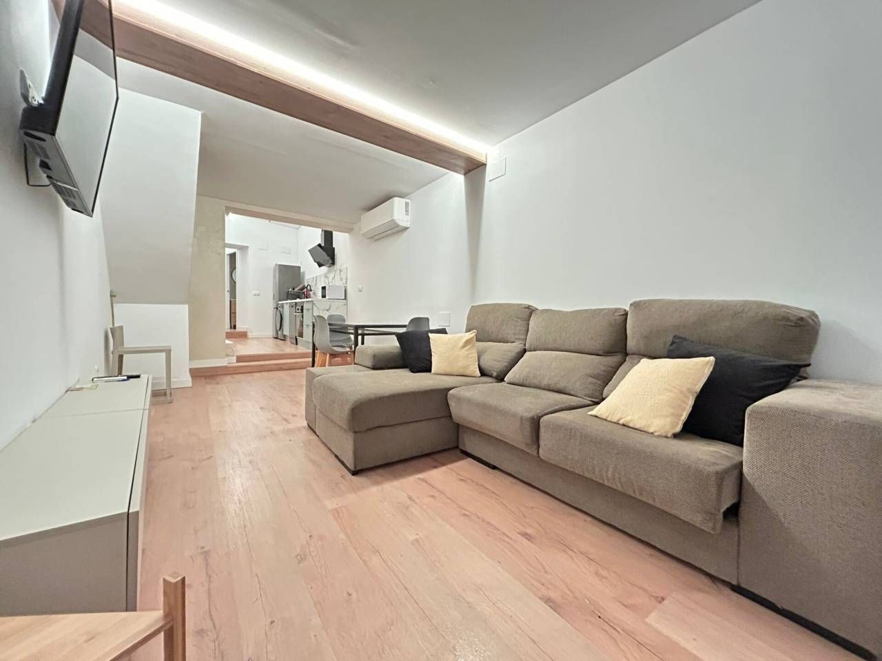 Living room of House or chalet for sale in Bargas  with Air Conditioner, Heating and Alarm