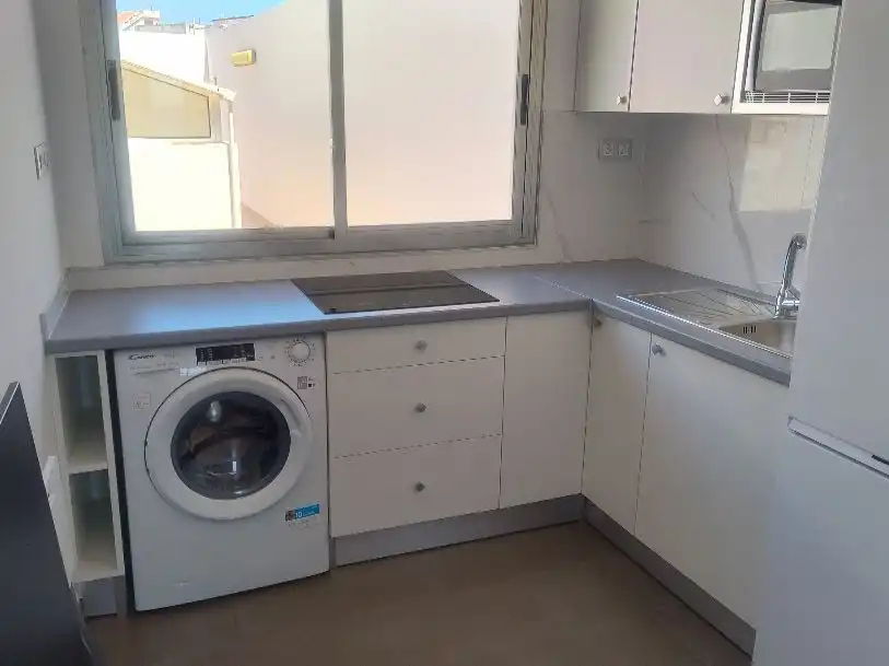 Cuina de Àtic de lloguer en Agüimes amb Aire condicionat, Moblat i Rentadora
