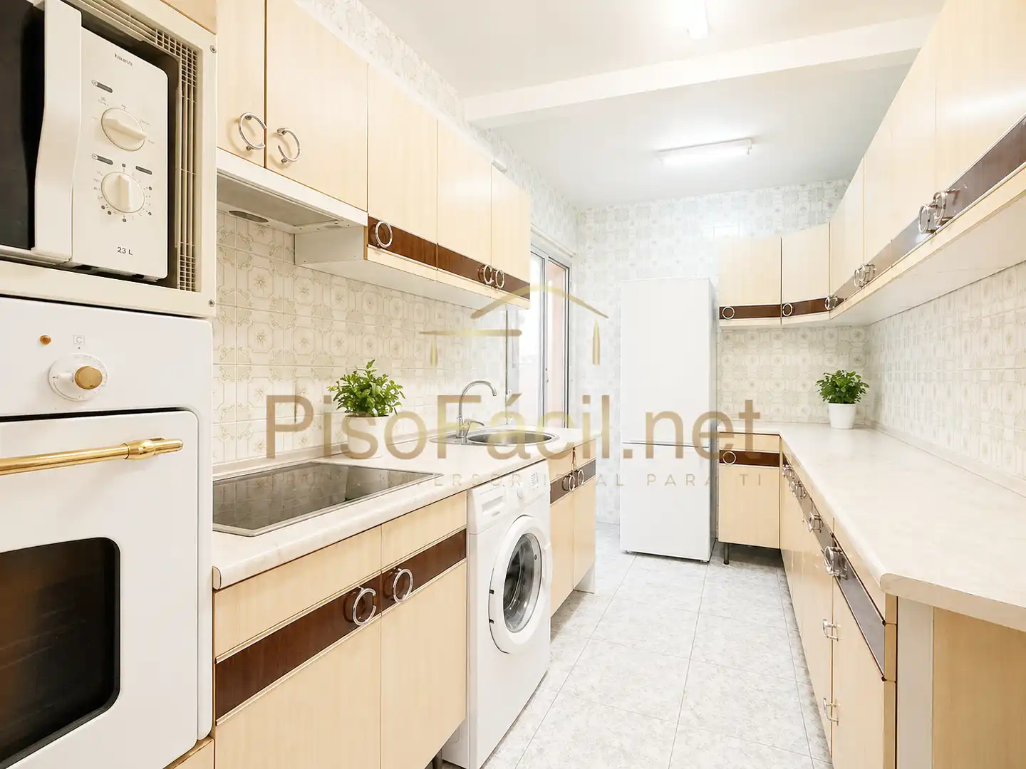 Cocina de Piso en venta en Parla con Calefacción, Parquet y Terraza