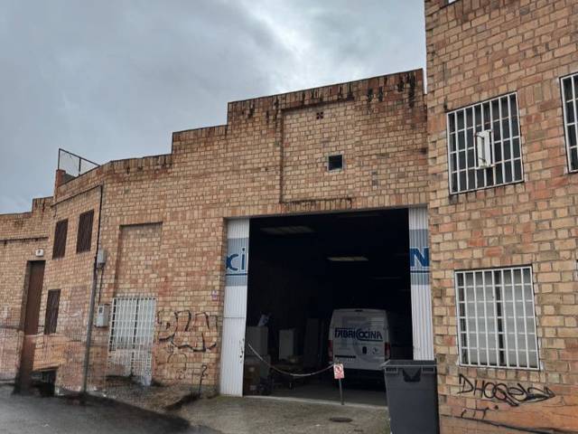 Local comercial en Alquiler en Calle Londres, 7 en Poniente