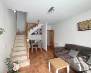 Duplex for sale in Meco  with Heating