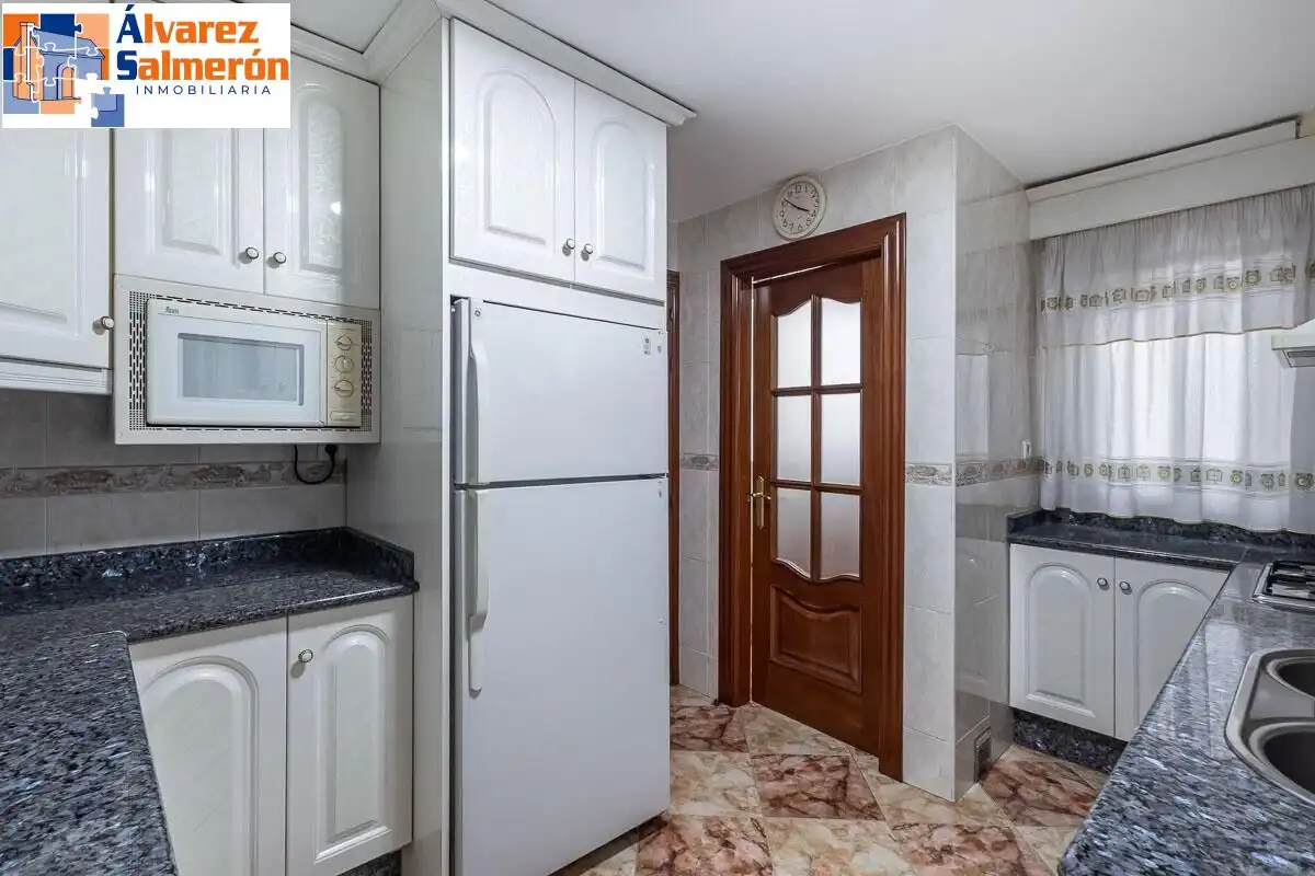Piso con terraza en venta en Avenida DE MADRID 20, imagen 15