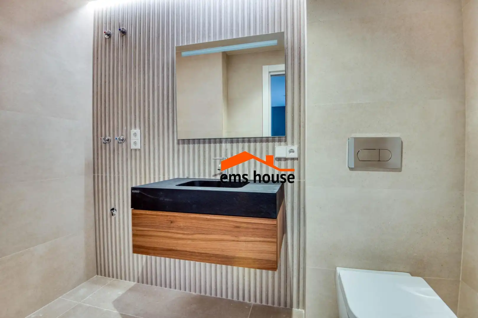 Baño de Casa adosada en venta en Calonge i Sant Antoni con Aire acondicionado, Calefacción y Terraza
