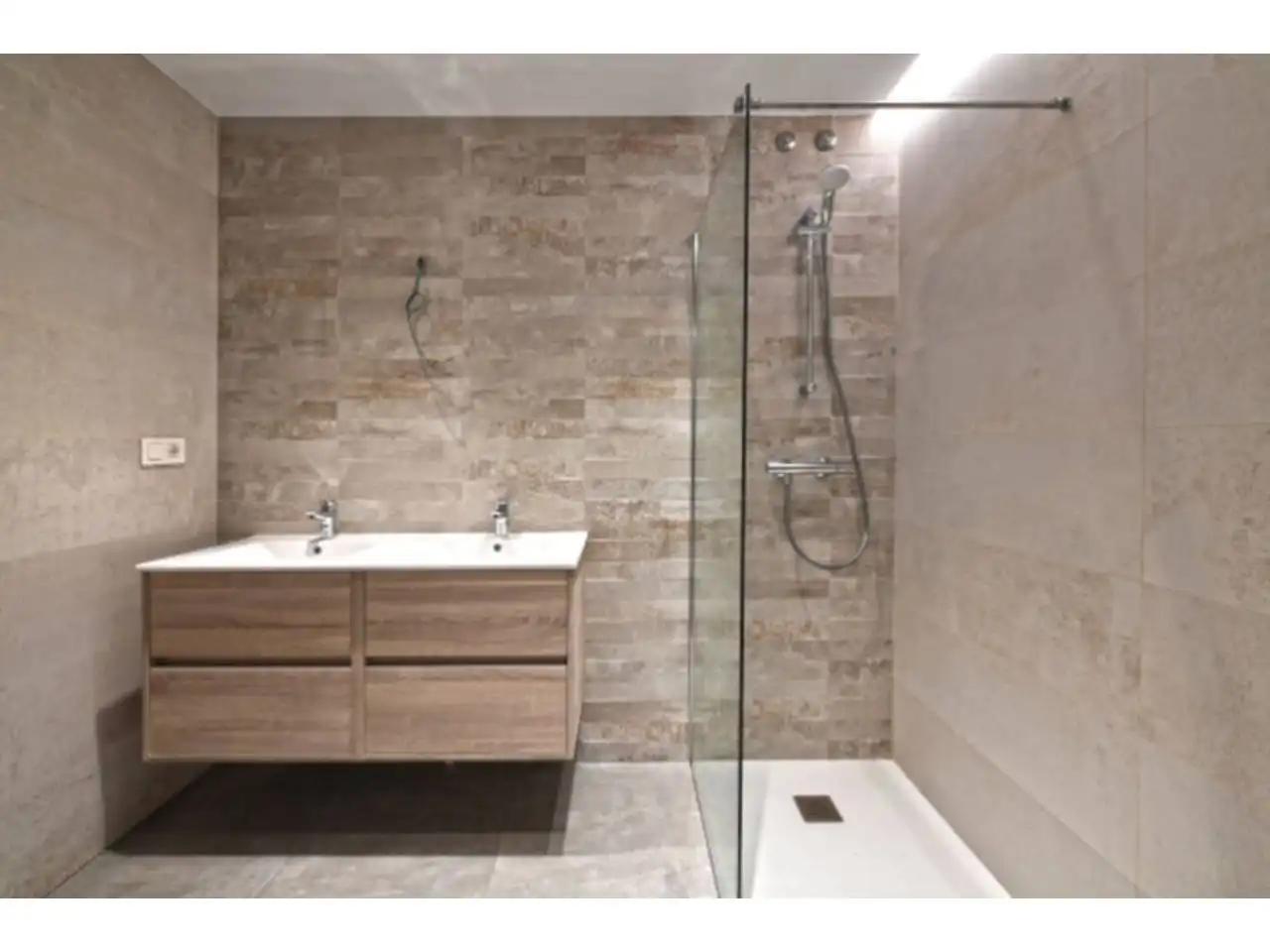 Bathroom of Flat for sale in Culleredo  with Terrace, Storage room and Alarm