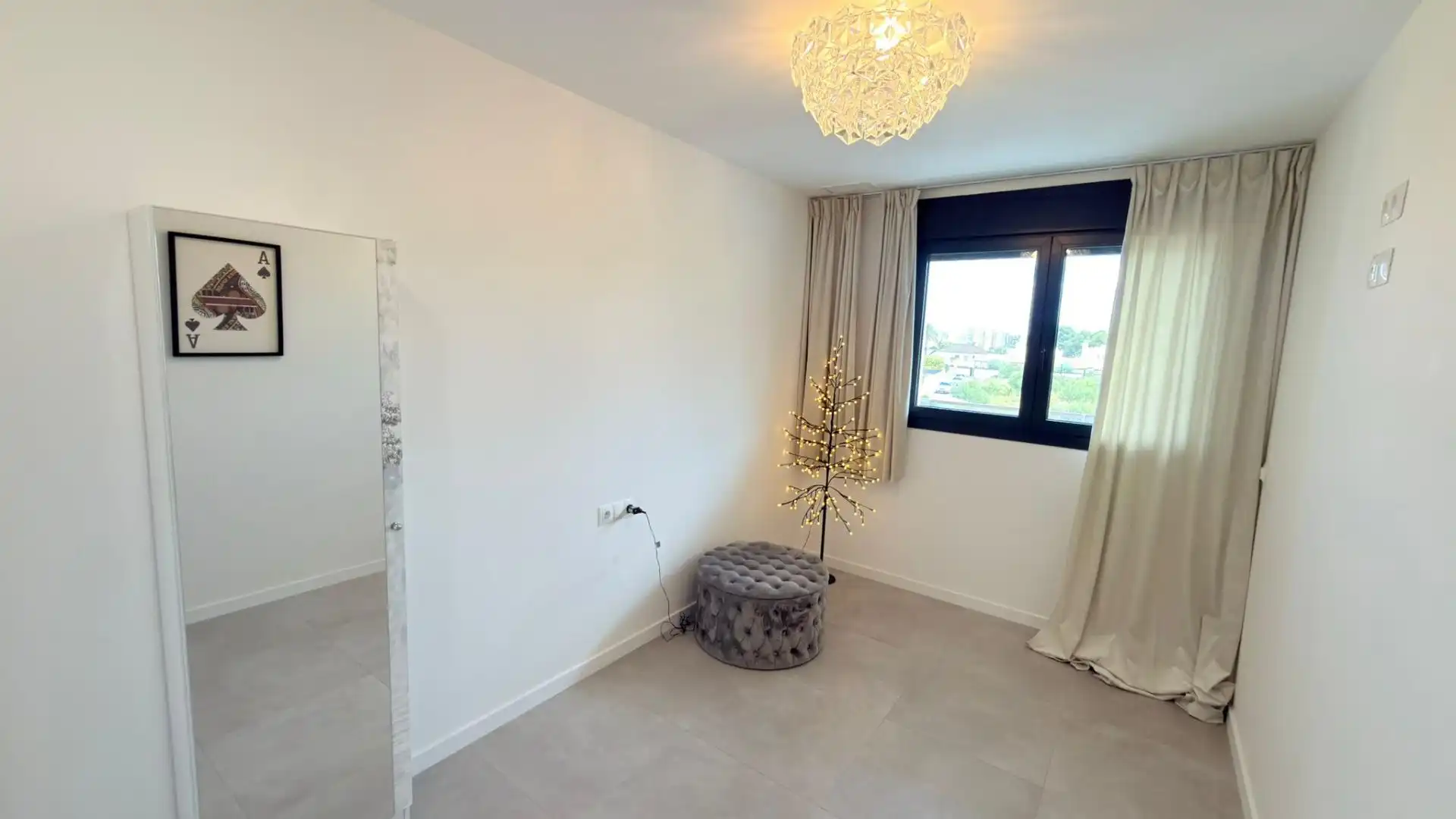 Dormitori de Apartament en venda en Orihuela amb Aire condicionat, Calefacció i Jardí privat