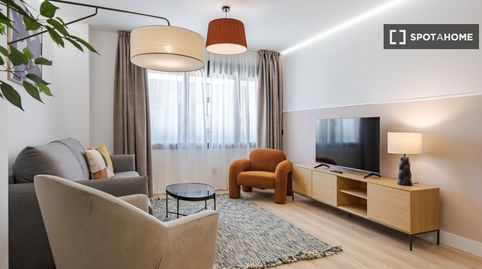 Photo 2 of Flat for rent in Castilla, Madrid Capital