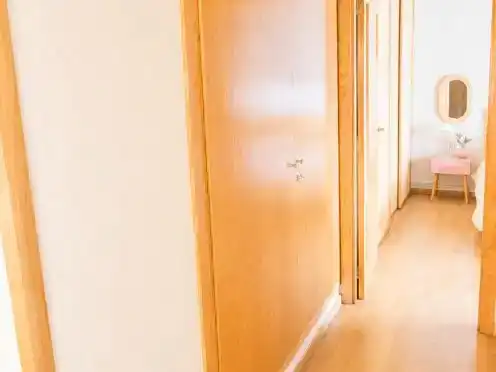 Flat for sale in Badalona  with Air Conditioner