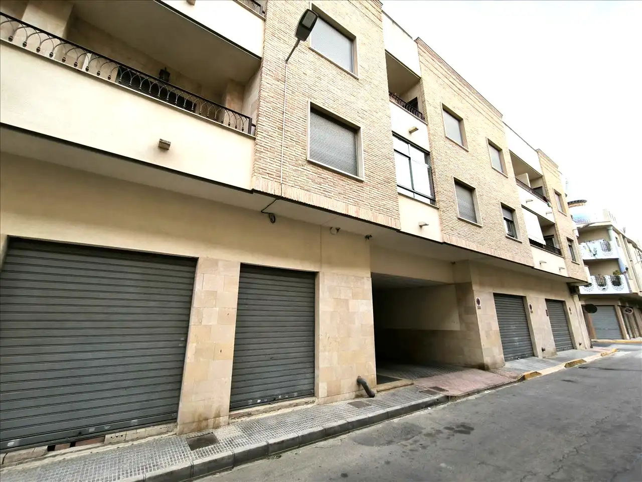 Local commercial à vendre à Dr. Mazon, 26