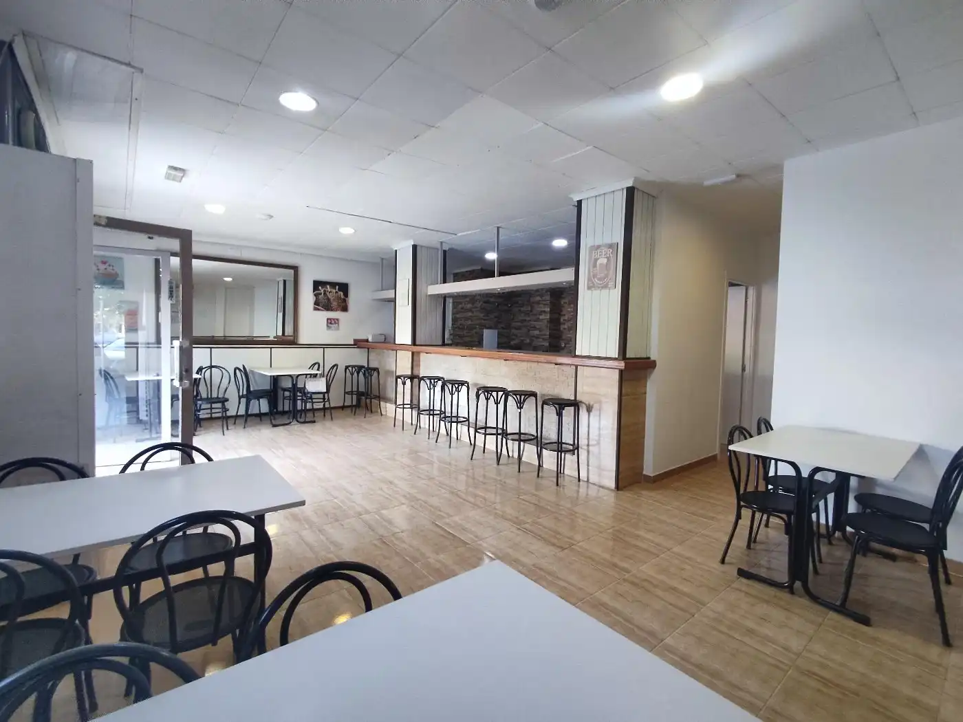 Locale commerciale in vendita a Calle de Bonaventura Carles i Aribau 12, imagen 13