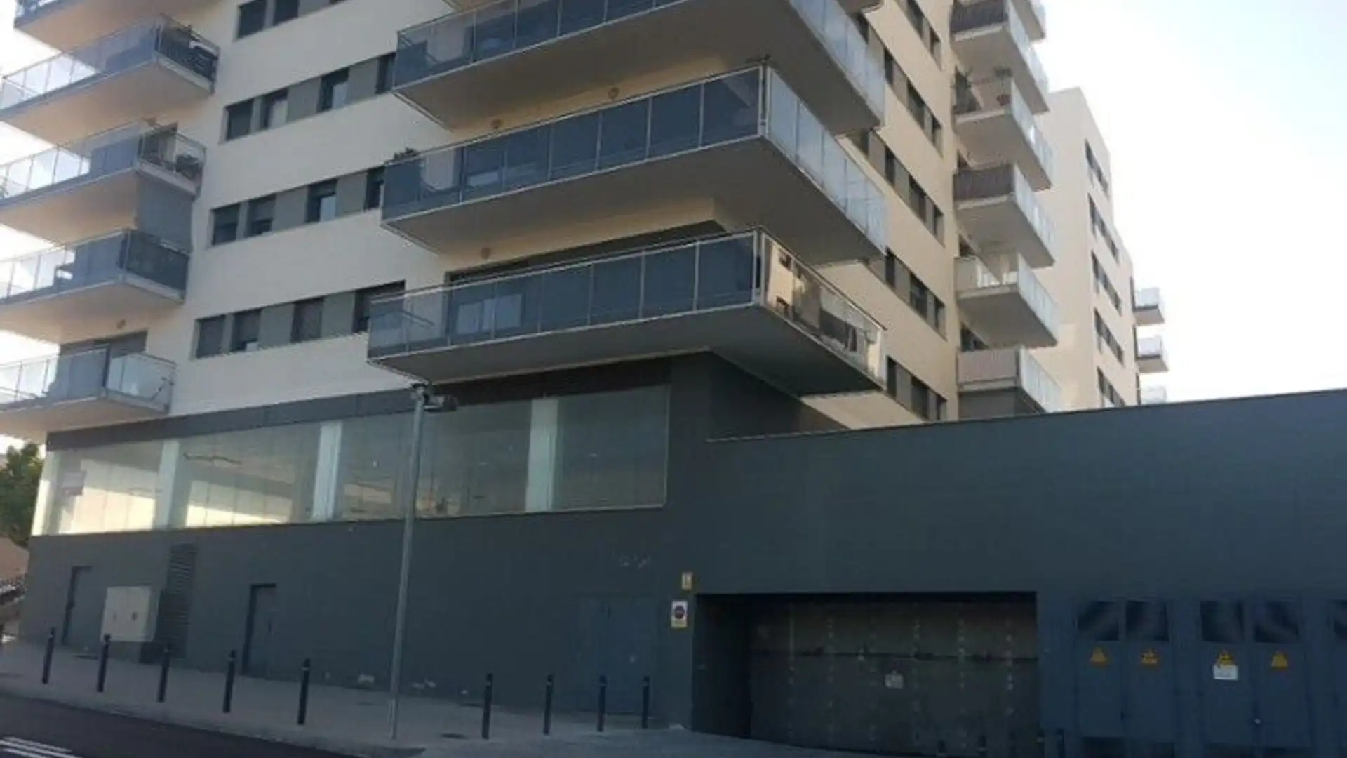 Local en venda a Calle Extremadura, 15, Les Planes