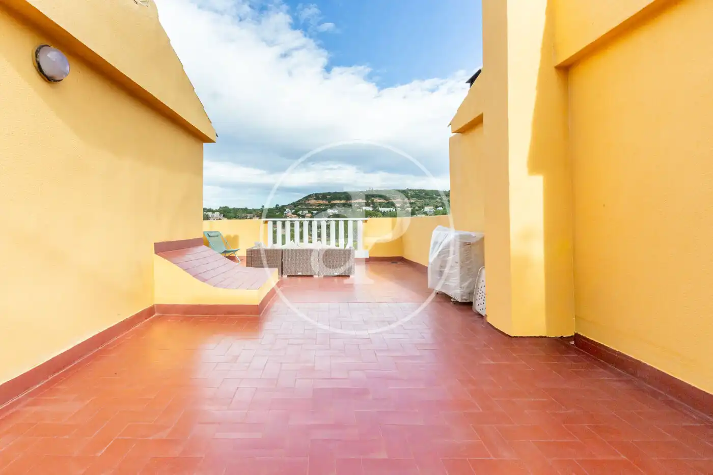 Terraza de Casa adosada en venta en Chiva con Aire acondicionado, Calefacción y Jardín privado