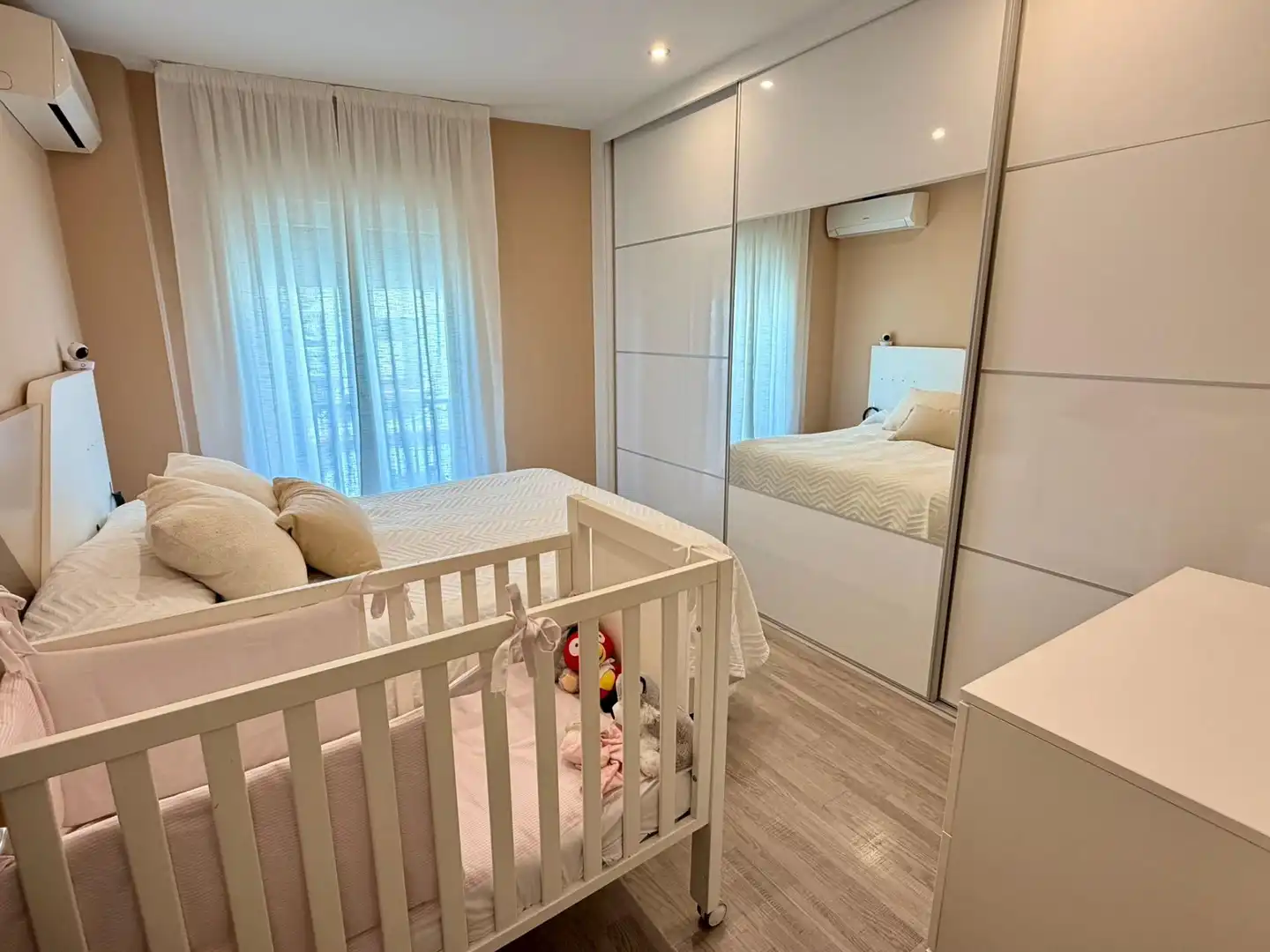 Bedroom of Flat for sale in Antequera  with Air Conditioner, Heating and Balcony