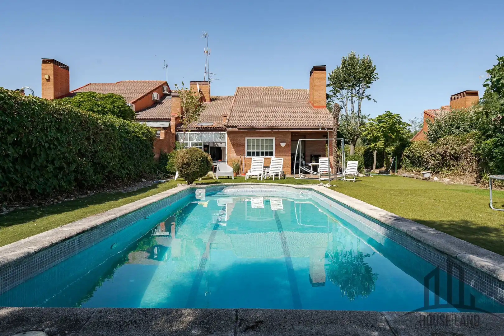 Piscina de Casa o xalet en venda en Valdeolmos-Alalpardo amb Calefacció, Jardí privat i Piscina