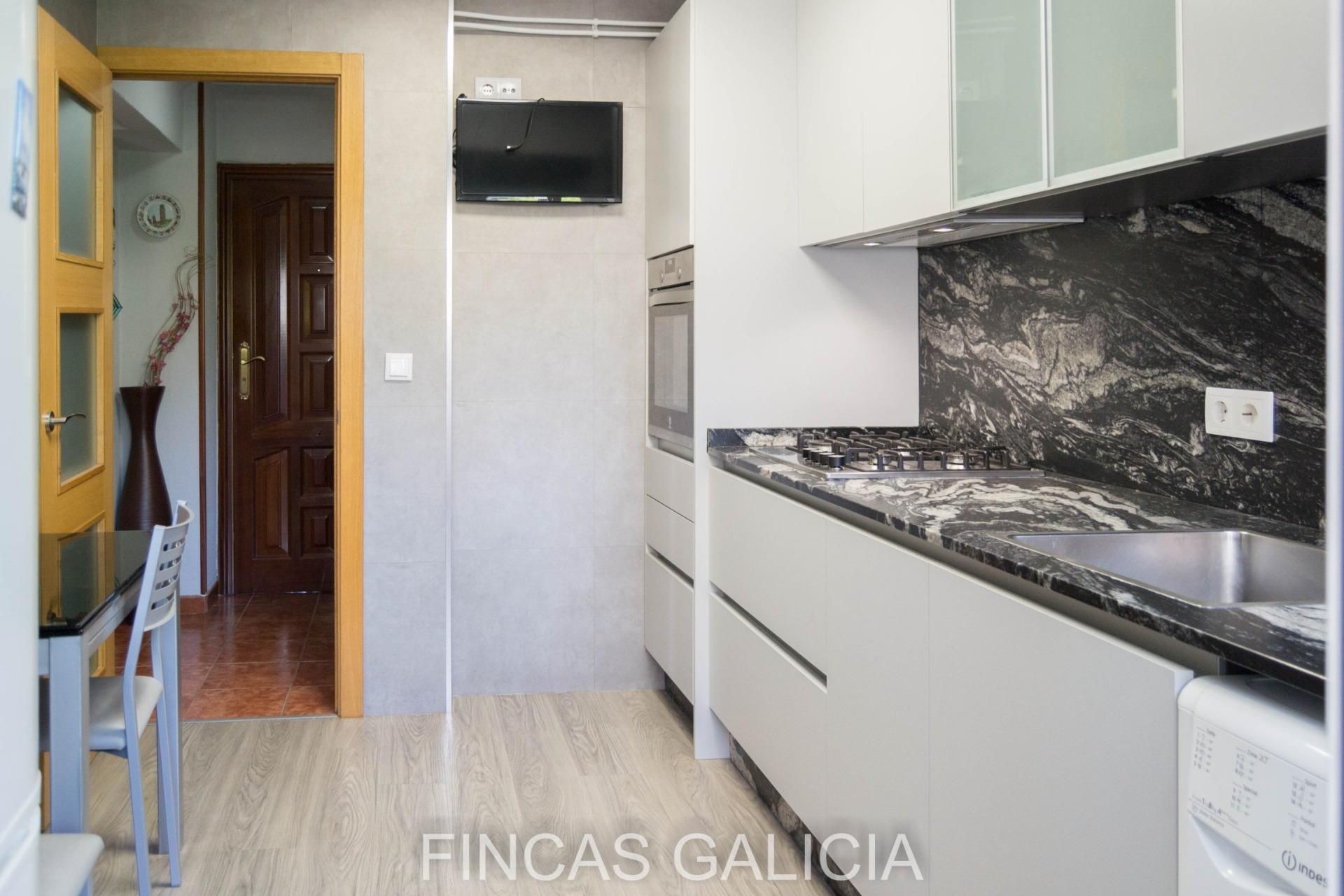 Kitchen of Flat for sale in A Coruña Capital 