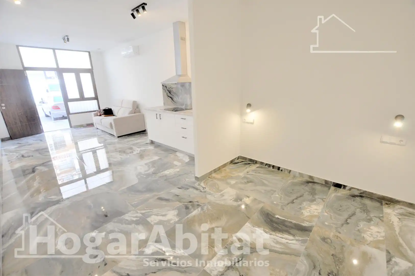 Living room of Flat for sale in Valencia  with Air Conditioner