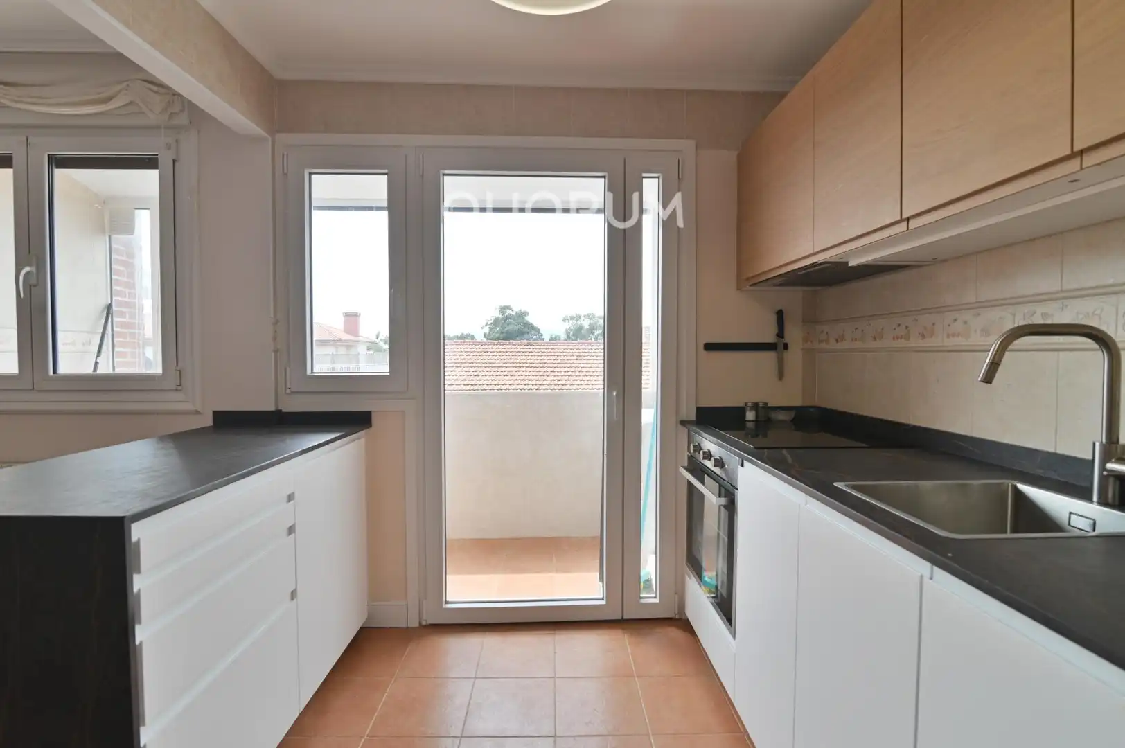 Appartamento in vendita a Barrio de Karabigane, imagen 19