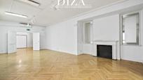 Planta baja for sale in  Madrid Capital  with Air Conditioner, Heating and Storage room