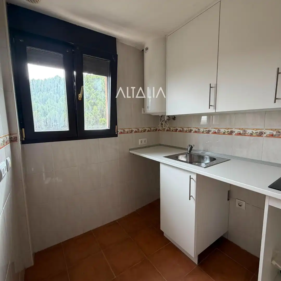 Cocina de Piso en venta en Cuenca con Terraza, Trastero y Balcón