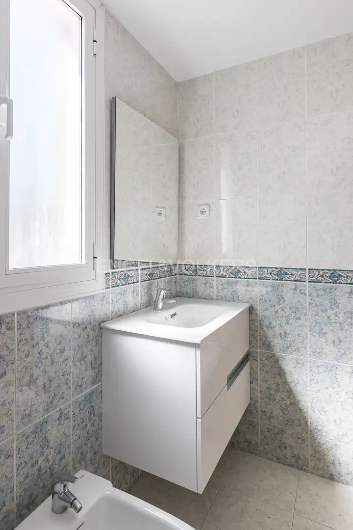 Bany de Casa o xalet de lloguer en Madrid amb Aire condicionat, Calefacció i Jardí privat
