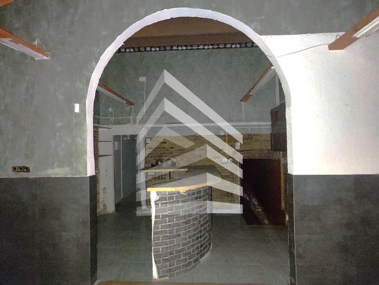 Premises for sale in  Barcelona Capital