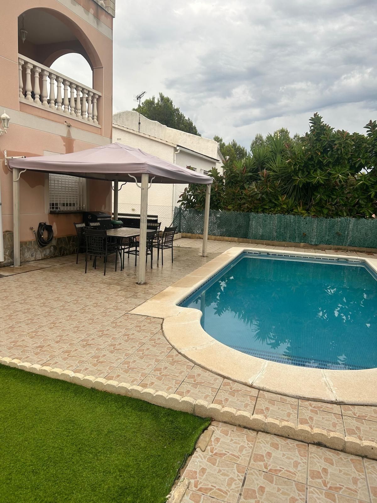 House or chalet for sale in La Franquesa - Oasis Park