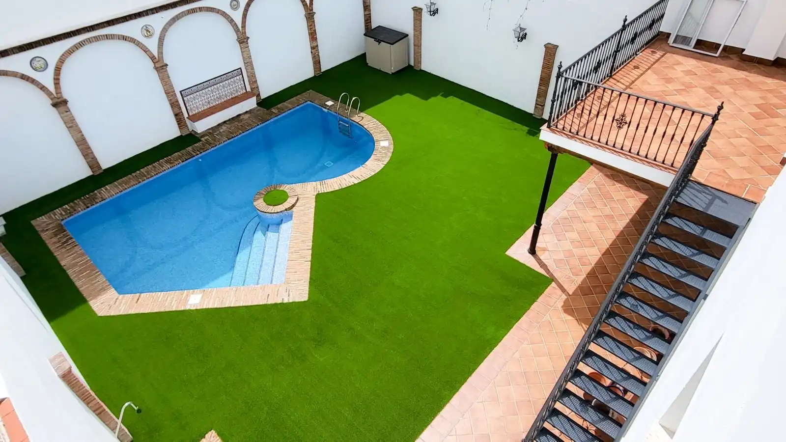 House with garden for sale in Calle Santo Domingo