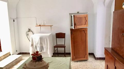 Foto 3 de Casa adosada en venta en Calle Cruz del Prado, 52, Montánchez, Cáceres