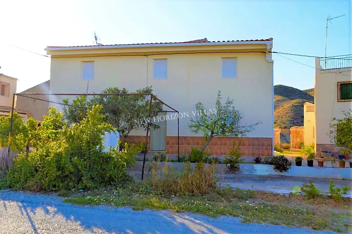 Vista exterior de Casa o xalet en venda en Arboleas amb Calefacció, Jardí privat i Traster