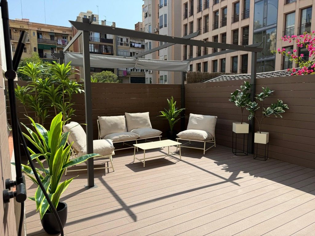 Terrace of Apartment for sale in  Barcelona Capital  with Air Conditioner, Heating and Parquet flooring