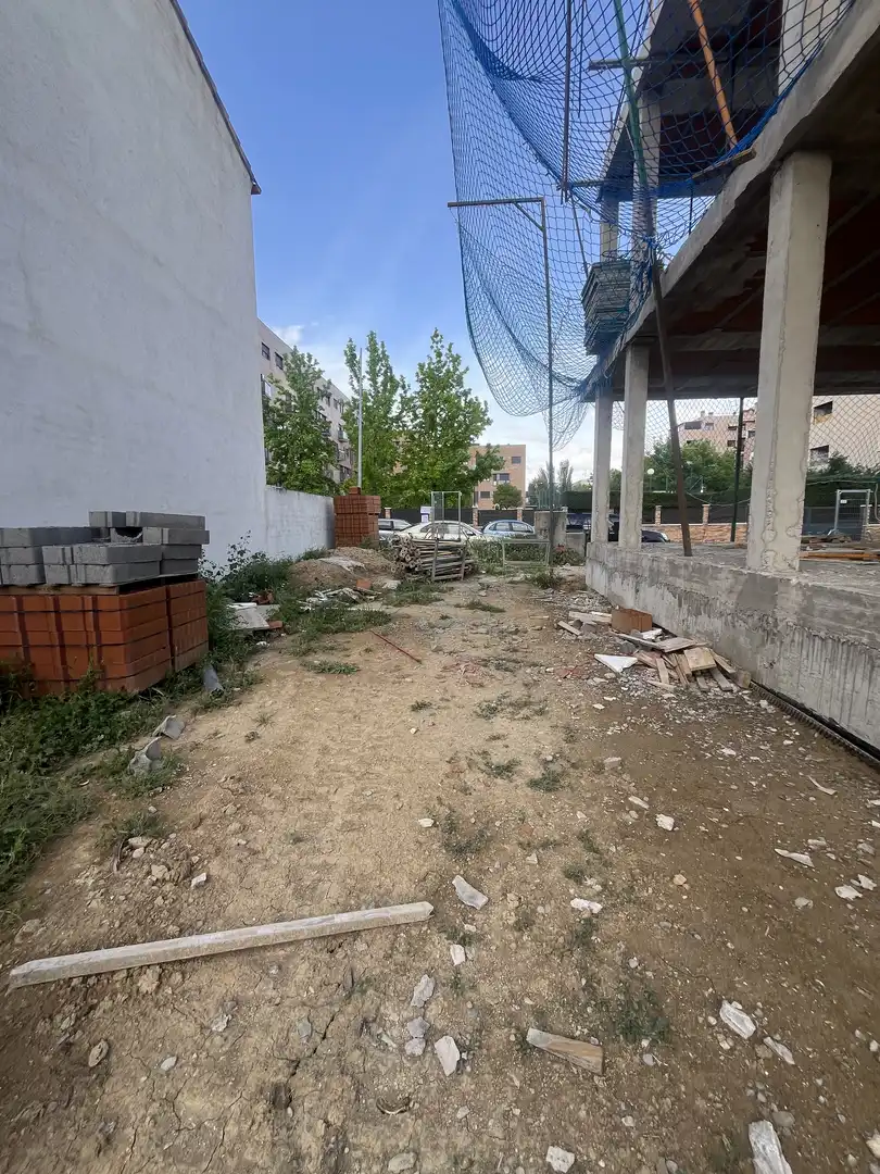 Terreno en venta en Parla