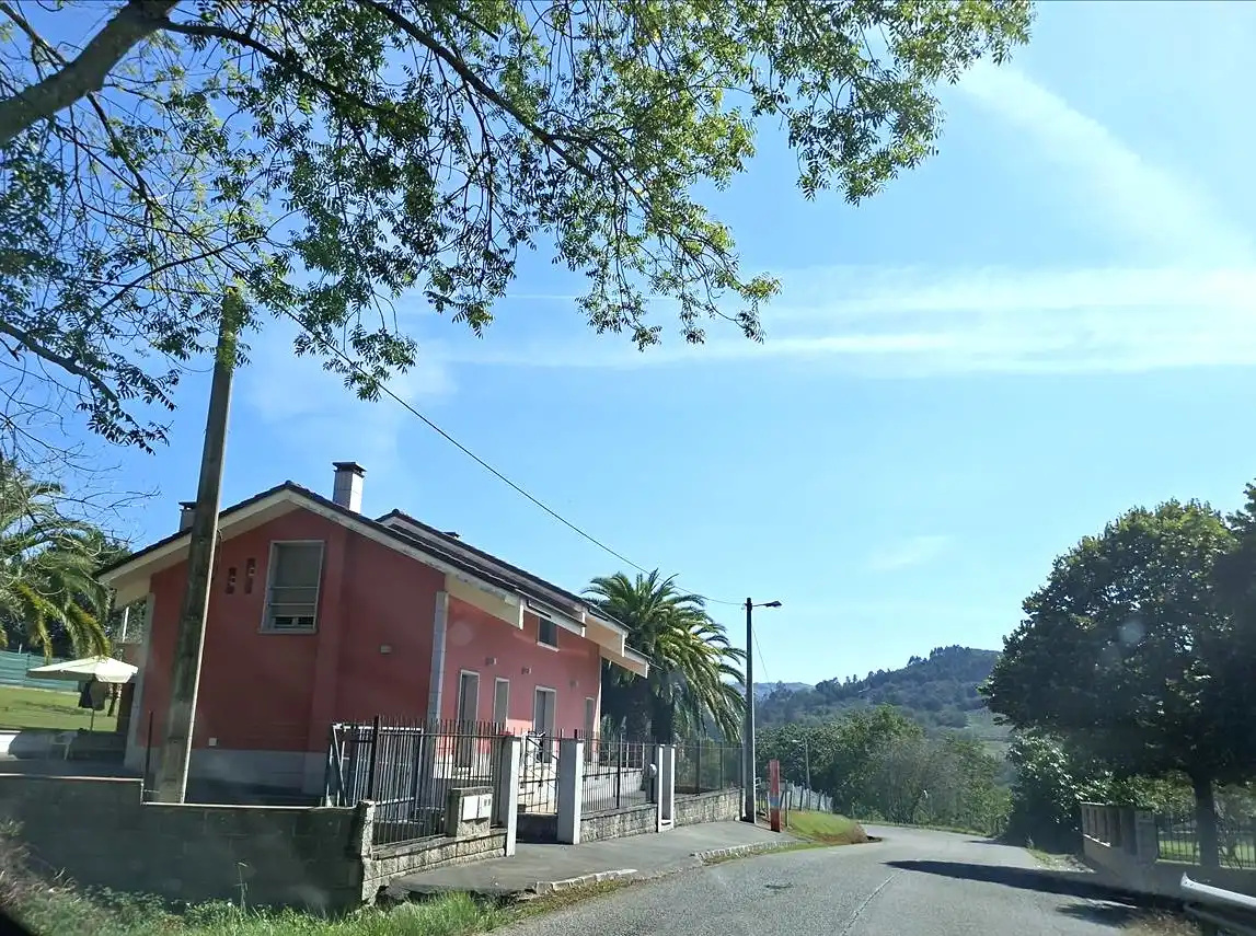Casa en venta en Leceñes, imagen 2
