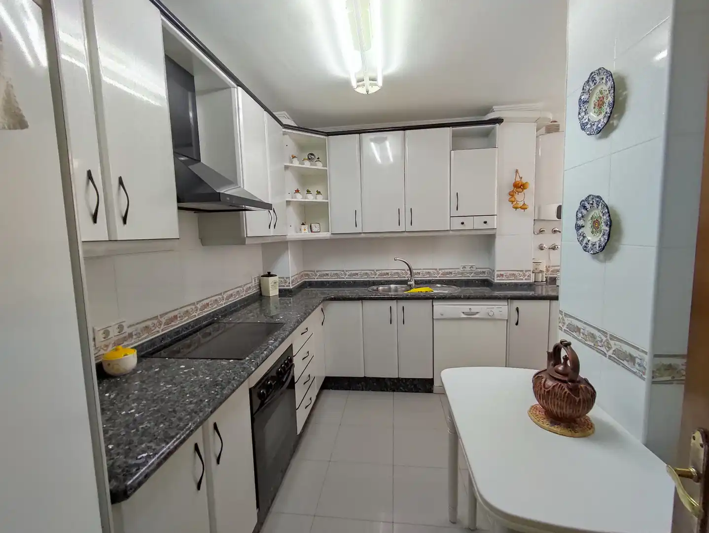 Cocina de Piso en venta en Málaga con Aire acondicionado, Terraza y Trastero