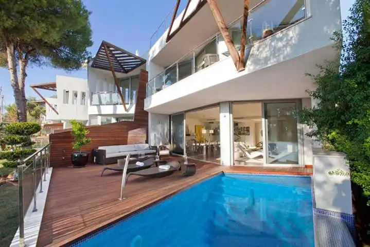 Adossat amb piscina en venda a Marbella Centro