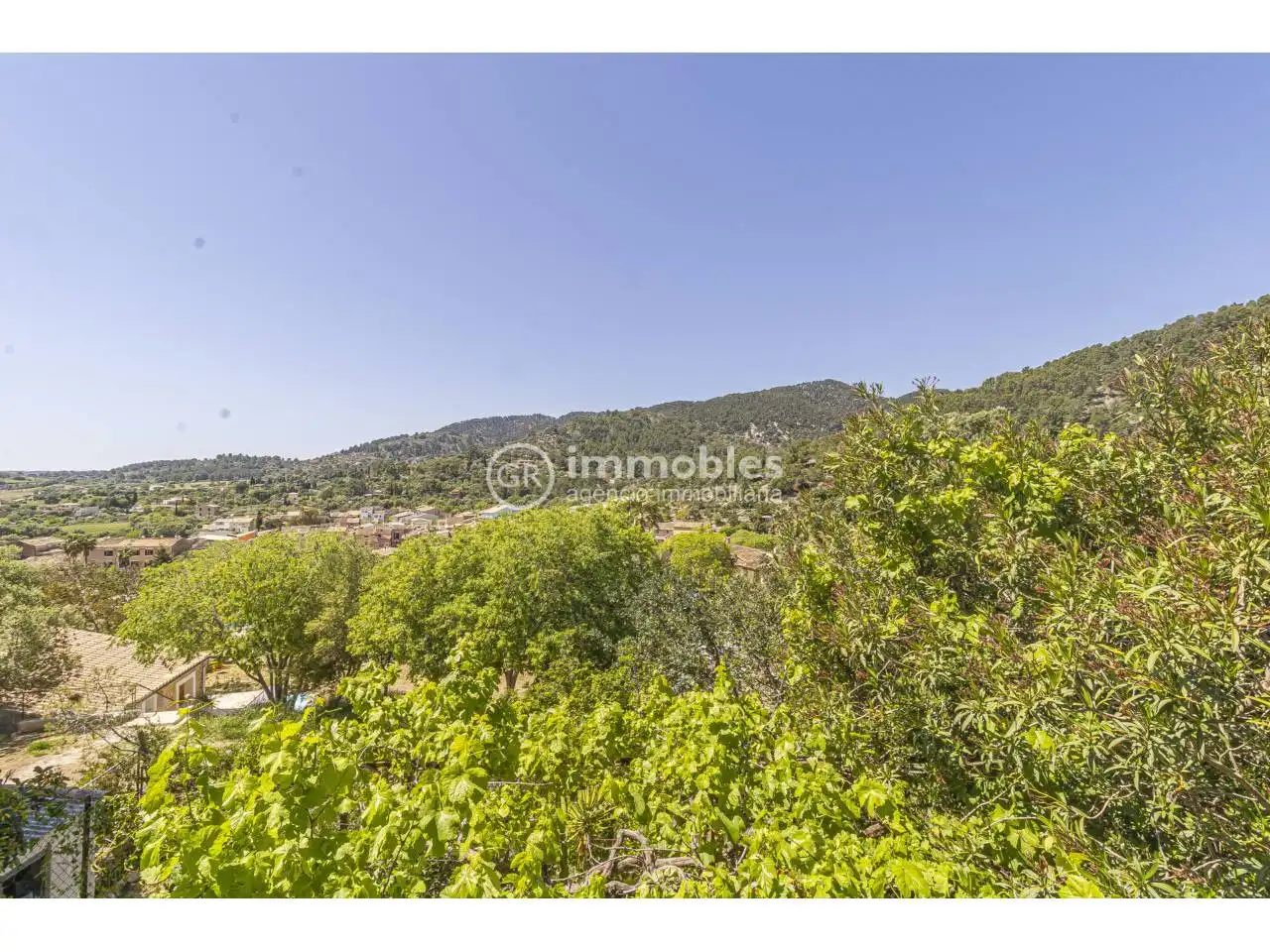 Houses for sale in Alaró