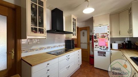 Foto 5 de Casa adosada en venta en Cabezón de Pisuerga, Valladolid