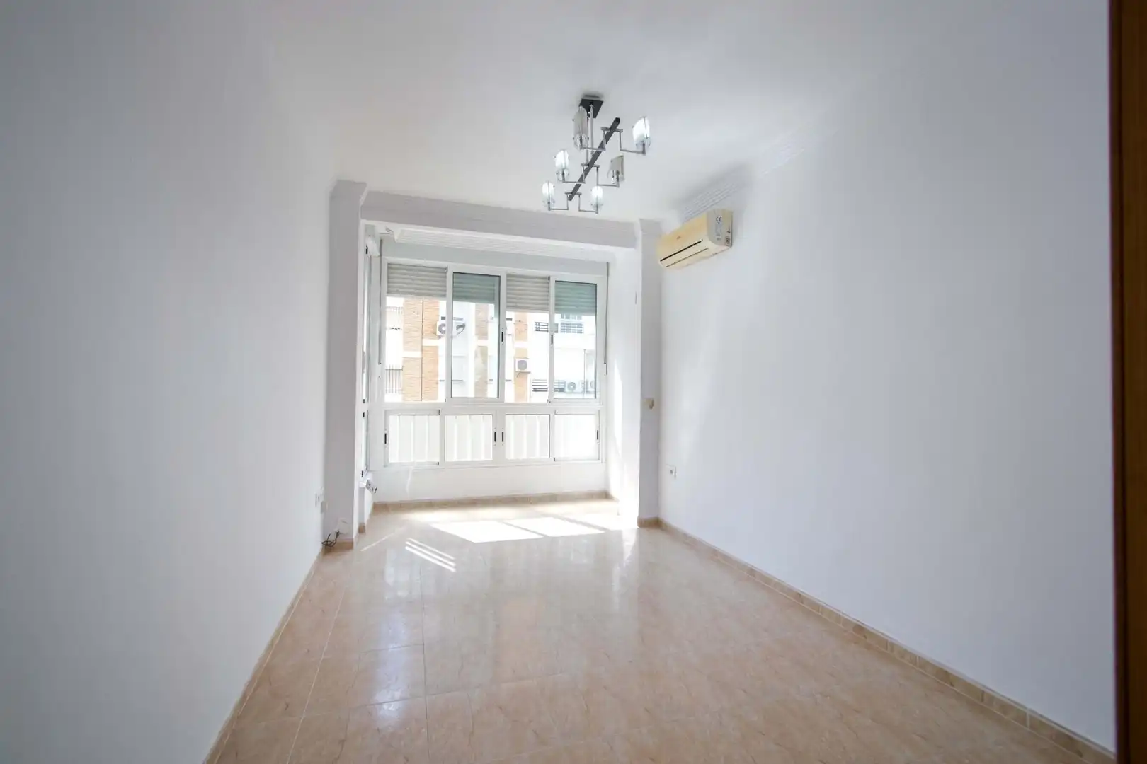 Habitación de Piso en venta en Sevilla con Aire acondicionado