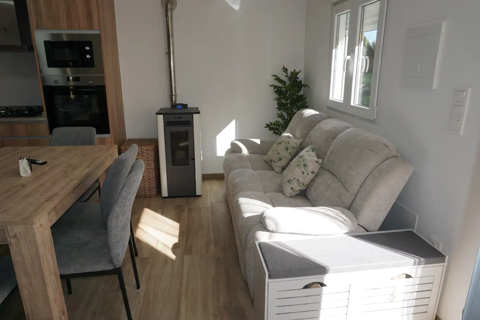 Sala de estar de Casa o chalet en venta en Santiso con Calefacción, Jardín privado y Amueblado
