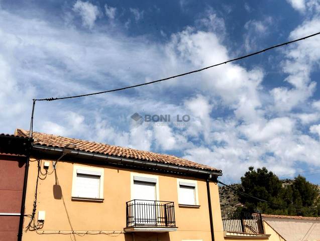 Piso en Venta en Tejería en Utrillas