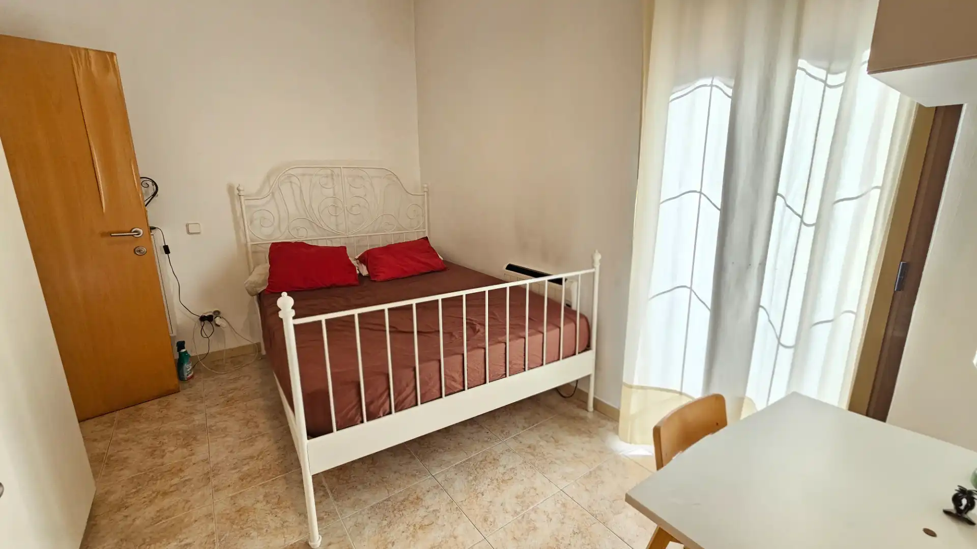 Schlafzimmer von Wohnung zum Verkauf in Tarragona mit Klimaanlage, Heizung und Möbliert