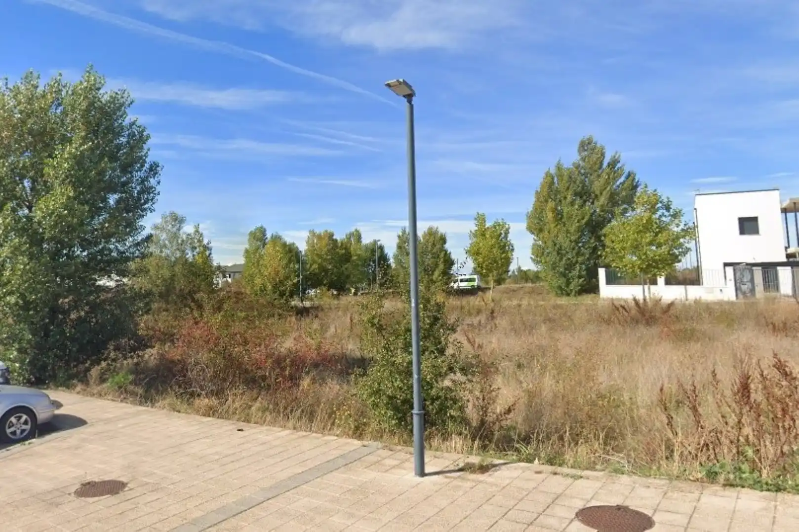 Vista exterior de Residencial en venda en Burgos
