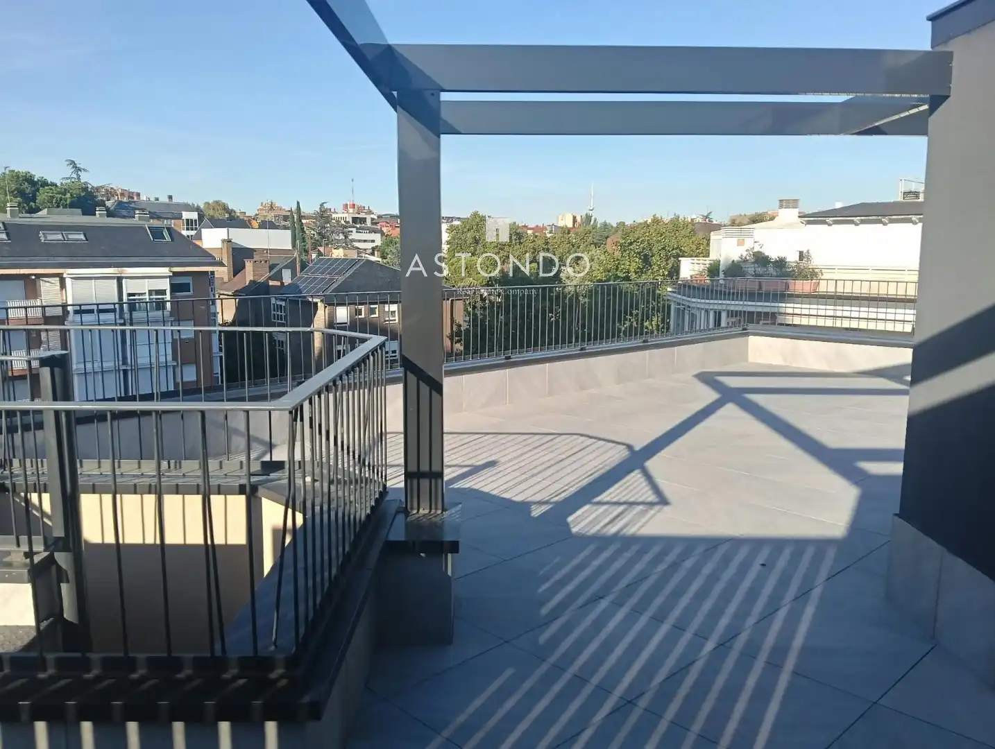Penthouse with pool for sale in Ciudad Lineal, imagen 25