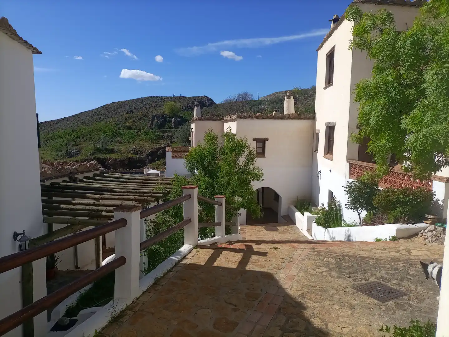 Vista exterior de Apartamento en venta en Alpujarra de la Sierra con Calefacción, Amueblado y Microondas