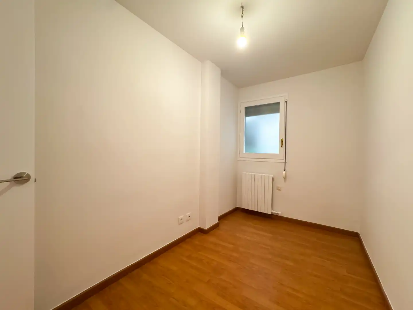 Bedroom of Flat for sale in Manresa  with Heating, Oven and Microwave