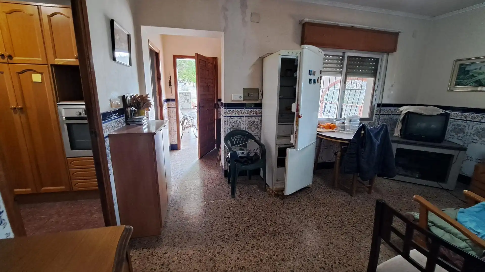 Kitchen of Houses for sale in Alzira  with Terrace, Storage room and Swimming Pool