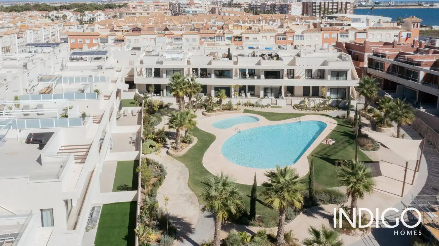 Piso con piscina en venta en Ramon Rubial, imagen 26