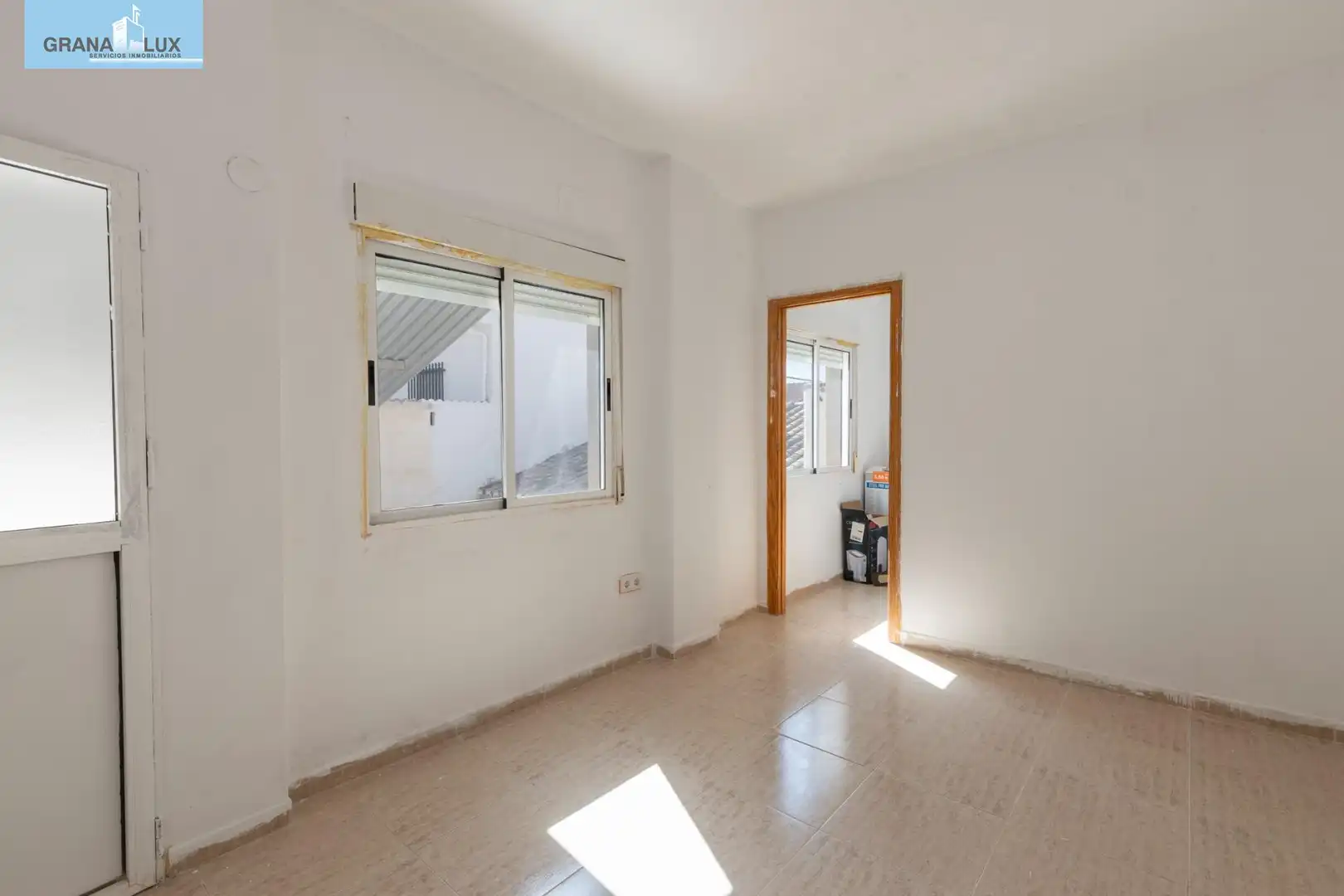 Dormitori de Casa o xalet en venda en La Zubia amb Terrassa
